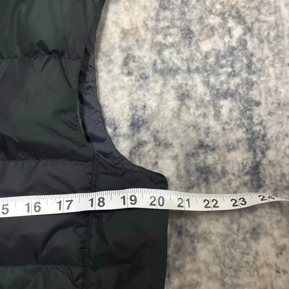 The North Face 550 Down Puffer Vest Black Men’s Small Full Zip